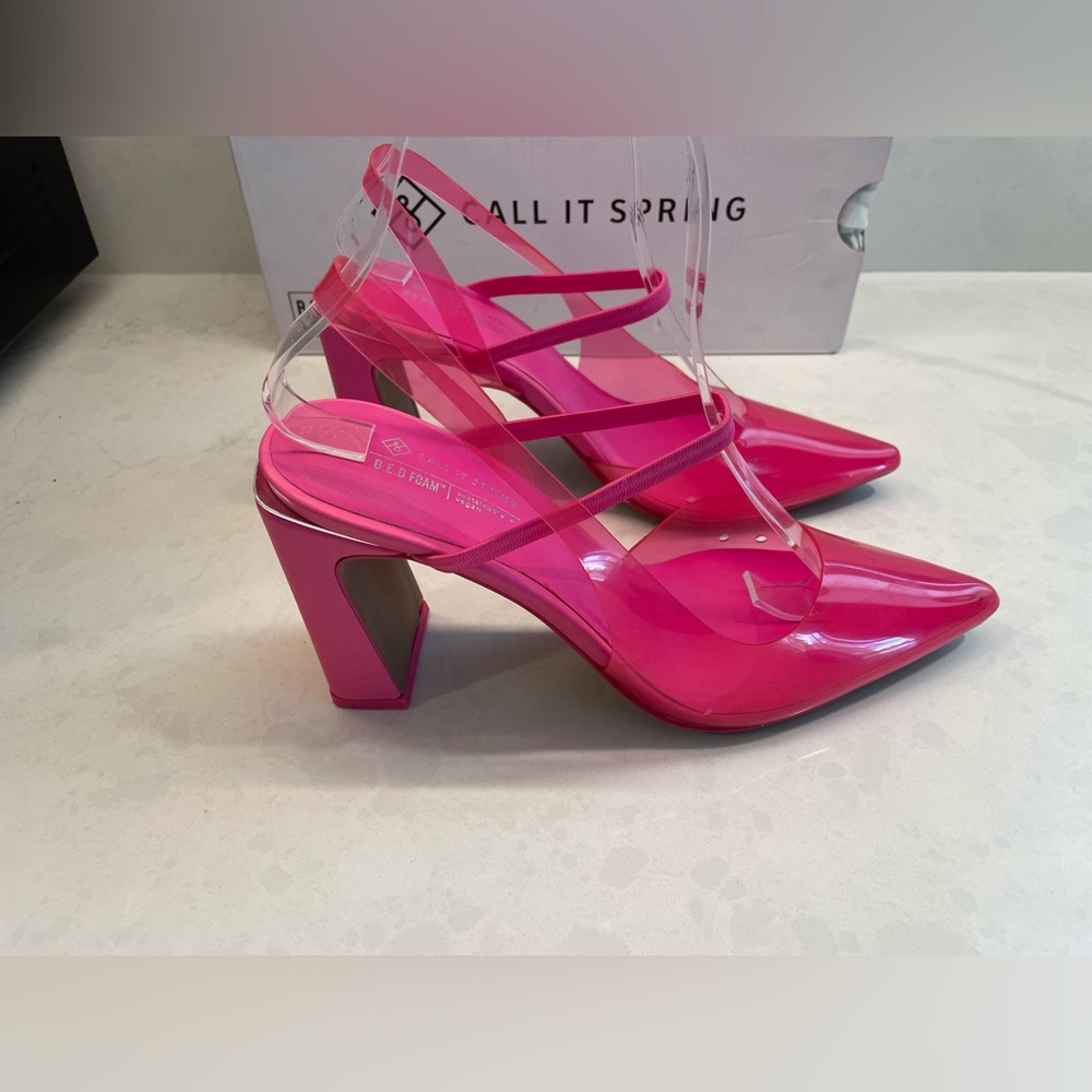 Call it Spring Barbie Hot Pink Slingback‎ 3 inch Block Pump Heel Women's 7 - Picture 2 of 11